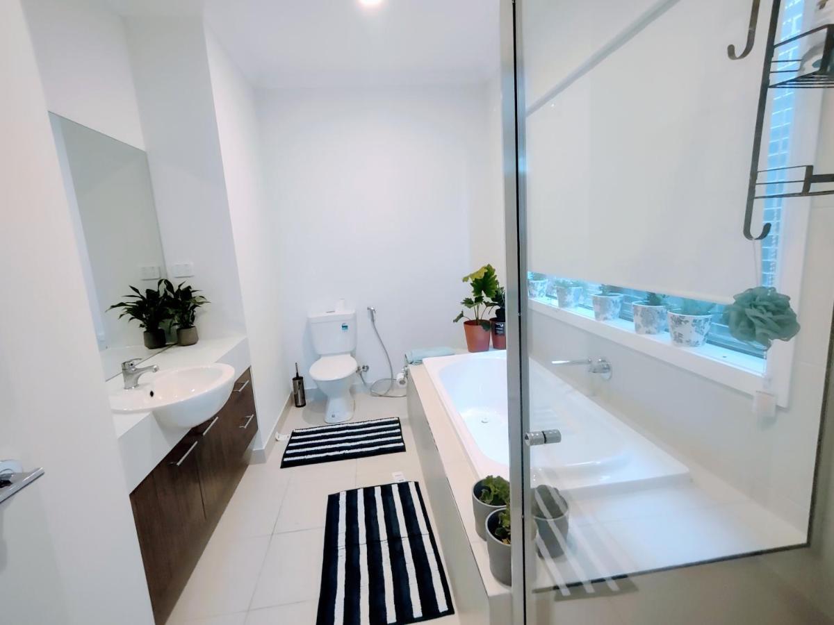 Tarneit Treat Apartment Exterior photo